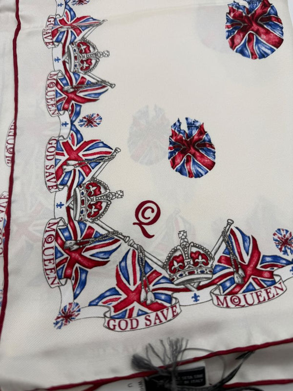 Alexander McQueen "God Save McQueen" Union Jack Skull Silk Scarf Shawl – Ivory Multi – 135cm x 135cm