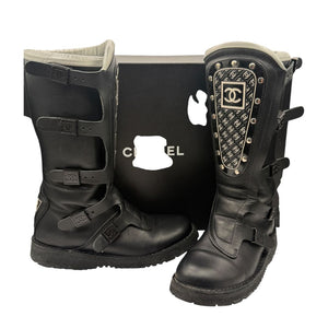 Chanel Black Leather CC Plaque Biker Boots – Runway Winter 2003 – Size EU 40