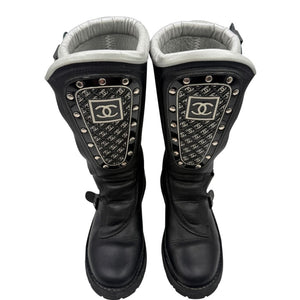 Chanel Black Leather CC Plaque Biker Boots – Runway Winter 2003 – Size EU 40