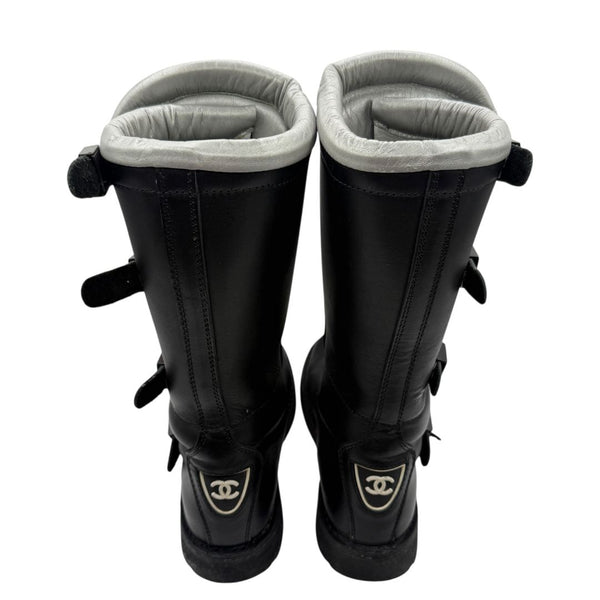 Chanel Black Leather CC Plaque Biker Boots – Runway Winter 2003 – Size EU 40