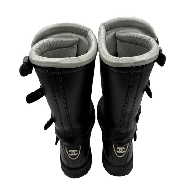 Chanel Black Leather CC Plaque Biker Boots – Runway Winter 2003 – Size EU 40