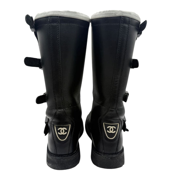 Chanel Black Leather CC Plaque Biker Boots – Runway Winter 2003 – Size EU 40