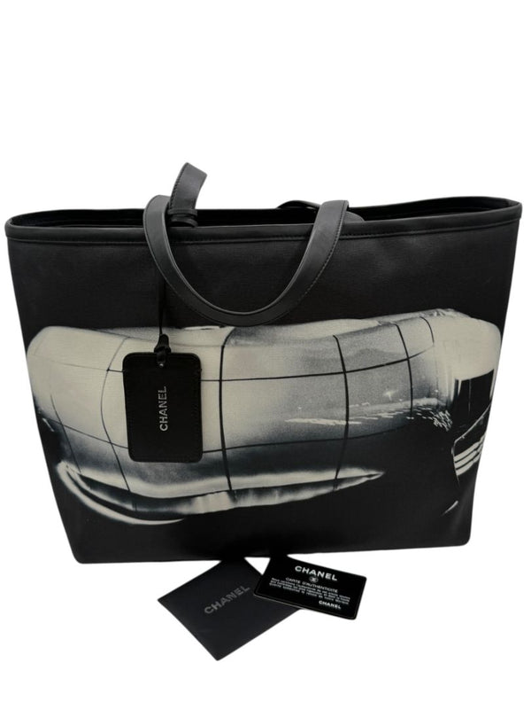 Chanel Karl Lagerfeld Mobile Art Zaha Hadid Limited Edition Tote