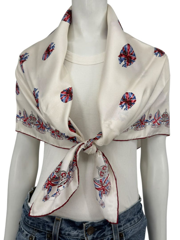 Alexander McQueen "God Save McQueen" Union Jack Skull Silk Scarf Shawl – Ivory Multi – 135cm x 135cm