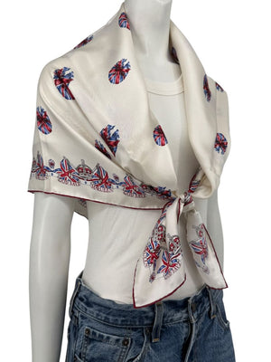 Alexander McQueen "God Save McQueen" Union Jack Skull Silk Scarf Shawl – Ivory Multi – 135cm x 135cm