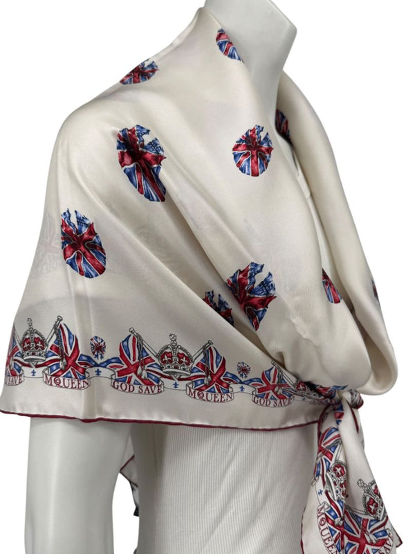 Alexander McQueen "God Save McQueen" Union Jack Skull Silk Scarf Shawl – Ivory Multi – 135cm x 135cm