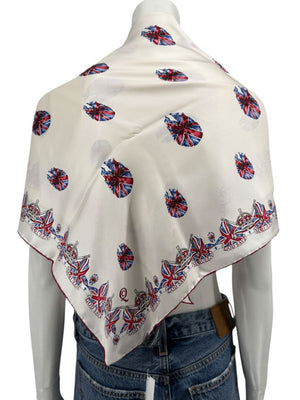 Alexander McQueen "God Save McQueen" Union Jack Skull Silk Scarf Shawl – Ivory Multi – 135cm x 135cm