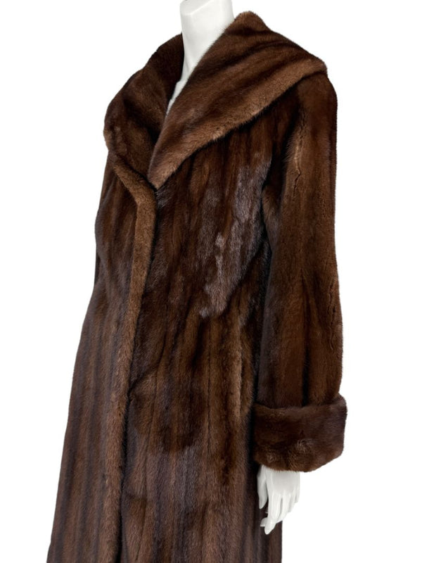 NAFA North American Ranch Mink Full-Length Fur Coat – Fits Like a Small