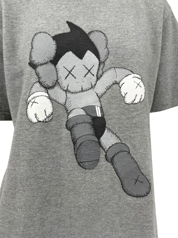 OriginalFake KAWS Grey Companion Graphic T-Shirt – Size 2