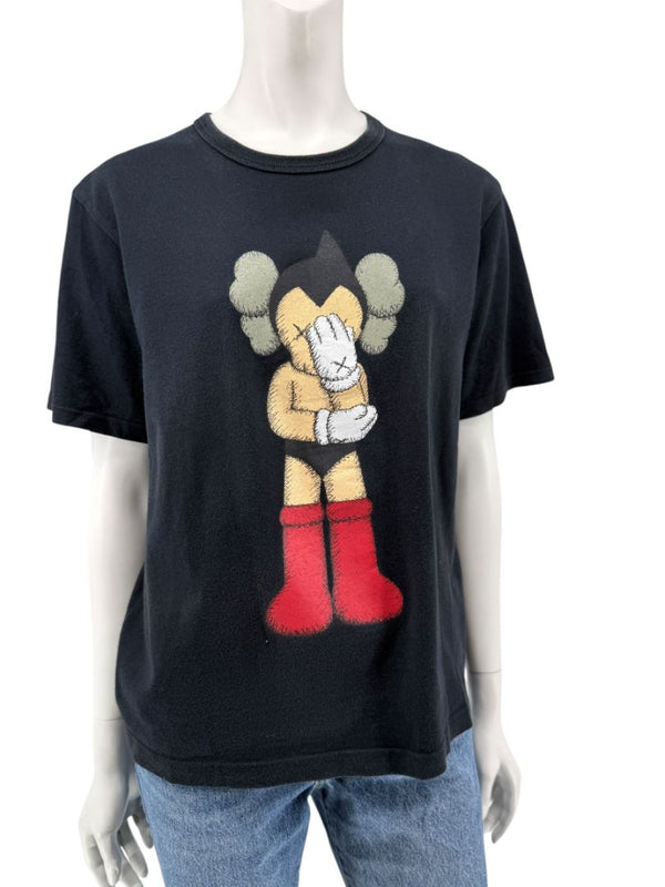 OriginalFake KAWS Graphic T-Shirt – Size 2