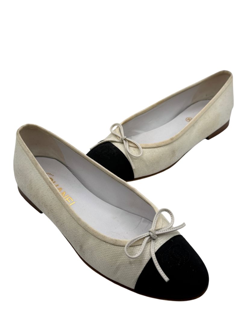 Chanel Ivory Canvas Ballet Flats with Black Cap Toe – Size 39