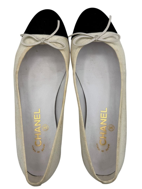 Chanel Ivory Canvas Ballet Flats with Black Cap Toe – Size 39