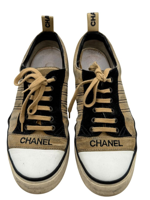 Chanel Tan & Black Suede Logo Lace-Up Sneakers – Size 40