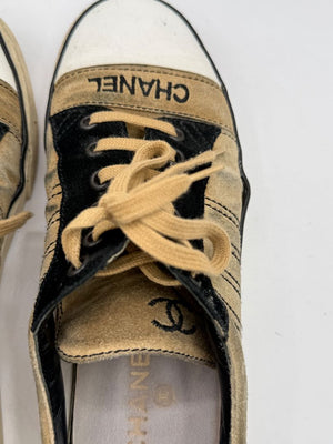 Chanel Tan & Black Suede Logo Lace-Up Sneakers – Size 40