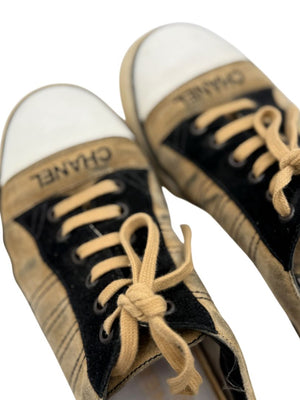 Chanel Tan & Black Suede Logo Lace-Up Sneakers – Size 40