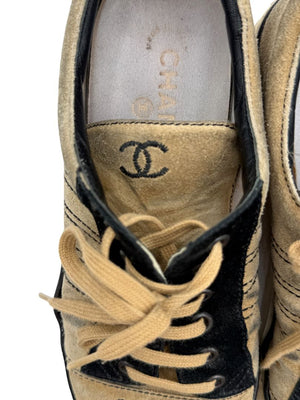 Chanel Tan & Black Suede Logo Lace-Up Sneakers – Size 40