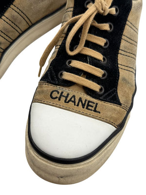 Chanel Tan & Black Suede Logo Lace-Up Sneakers – Size 40