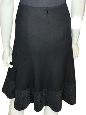 Akris Punto Black Wool A-Line Skirt with Textured Hem – Size 12