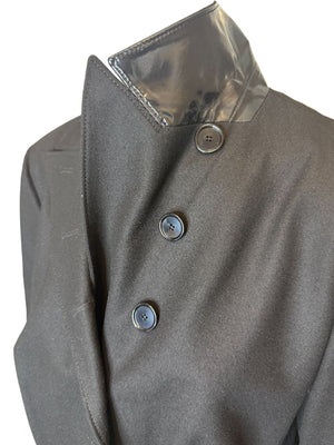 Akris Punto Black Wool-Blend Tailored Blazer with Glossy Trim – Size 14