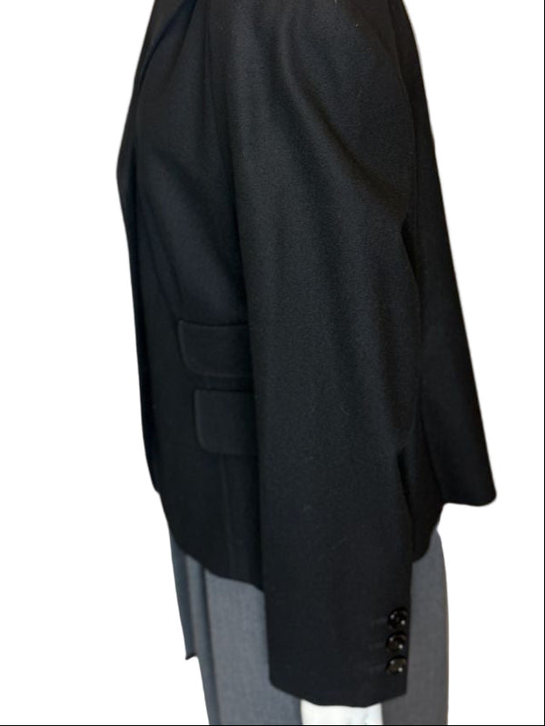 Akris Punto Black Wool-Blend Tailored Blazer with Glossy Trim – Size 14