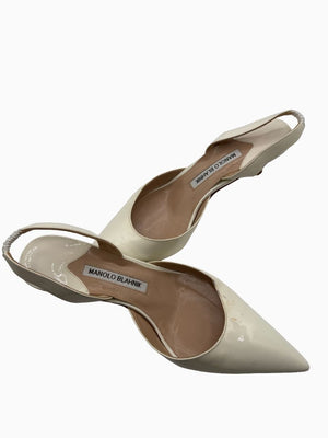 Manolo Blahnik White Patent Leather Slingback Kitten Heel Pumps Pointed Toe EU 39