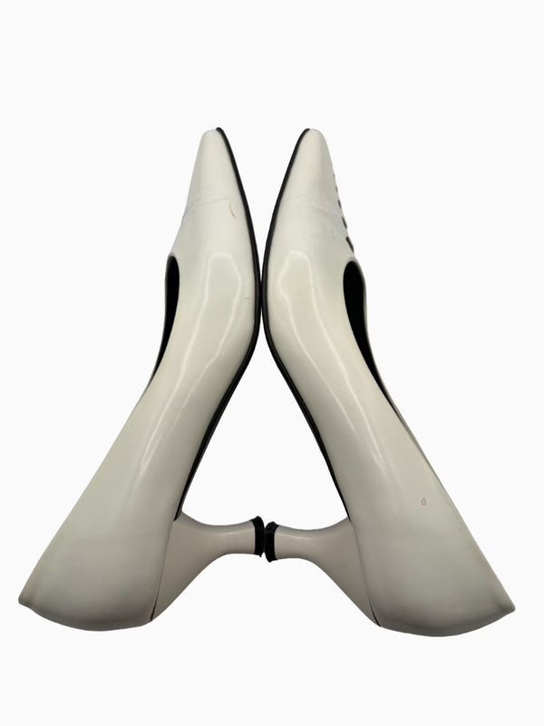 Salvatore Ferragamo Collection White Leather Pointed Toe Kitten Heel Pumps 8.5B Italy