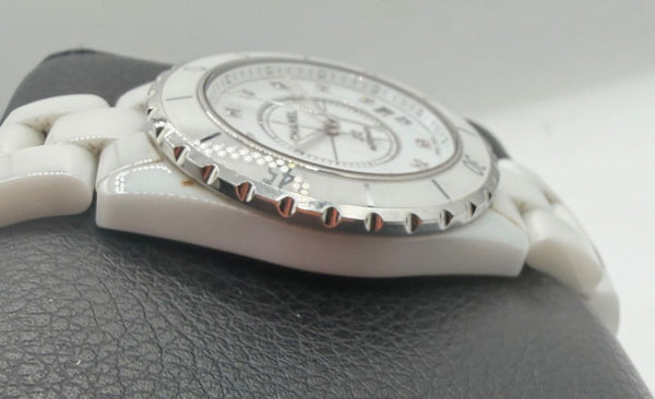 Chanel J12 H1629 – 38mm Automatic – White Ceramic – Diamond Dial – Box & Papers