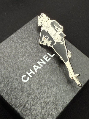 Chanel 03P Silver-Tone “Young Coco Chanel” Silhouette Brooch – Excellent Condition