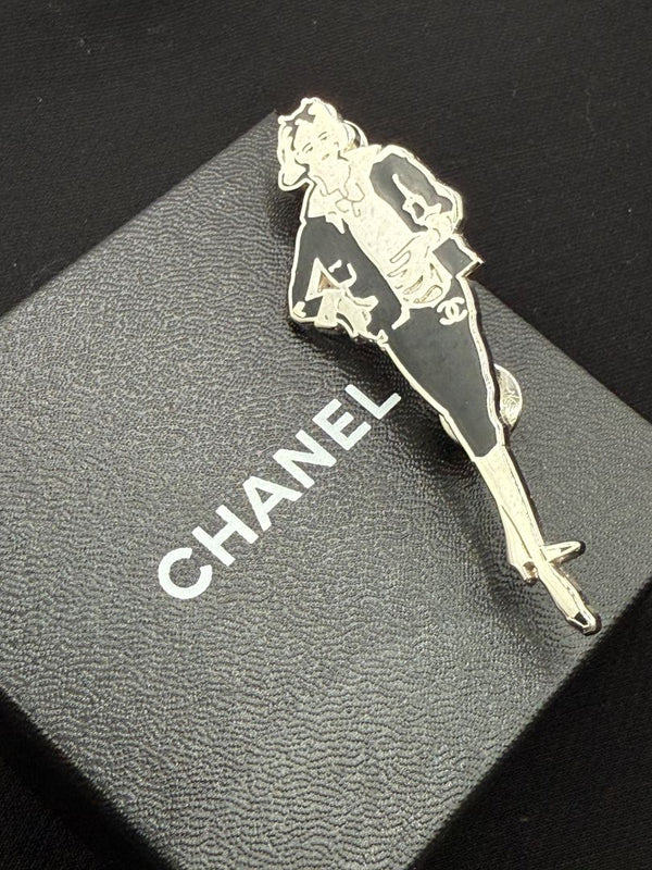 Chanel 03P Silver-Tone “Young Coco Chanel” Silhouette Brooch – Excellent Condition