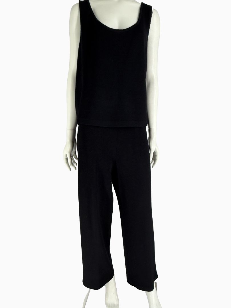St. John Black Santana Knit 3-Piece Pant Suit – Jacket Size 14 | Shell Size L | Pants Size 18