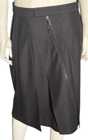Akris Punto Black Wool Skirt – Size US 12 / FR 44 / DE 42