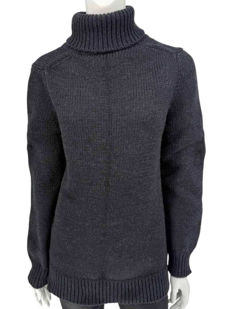 Louis Vuitton Fall 2007 Runway Soft Black Cutaway Turtleneck Sweater – Size M