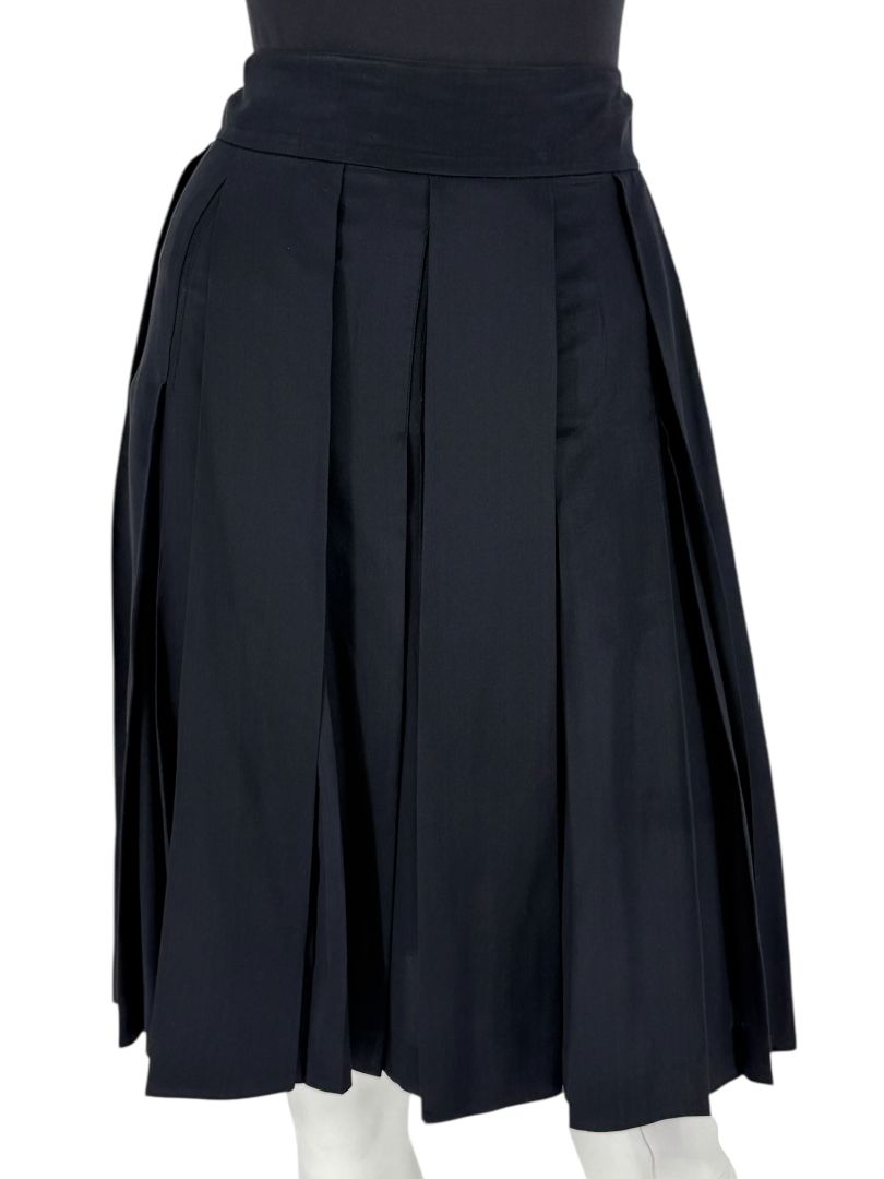 Chanel Pleated Soft Black Silk Skirt – Spring 2001, Size 42