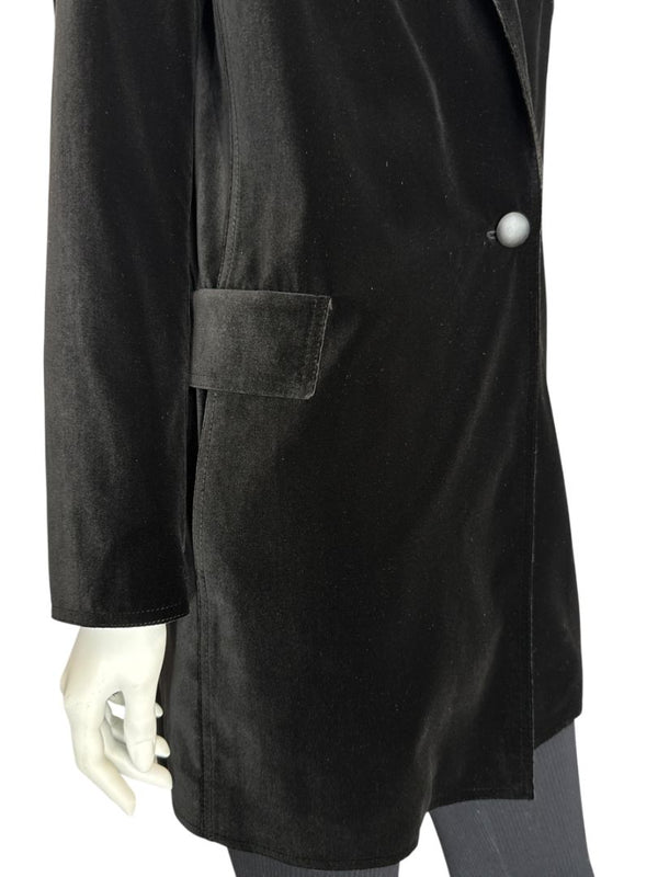 Akris Punto Black Velvet Single-Breasted Blazer – Size 10