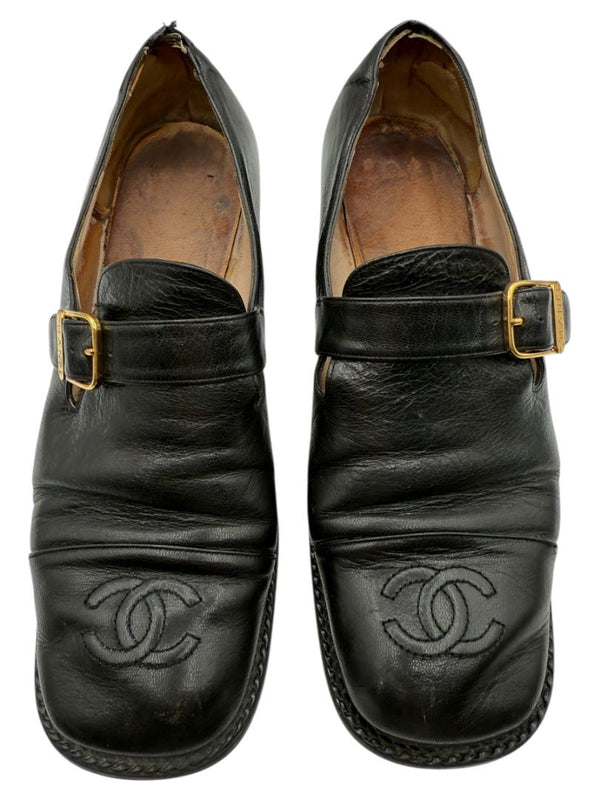 CHANEL CC Leather Buckle Shoes – Size 40 – Black
