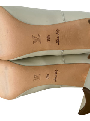 Louis Vuitton Ivory Leather Square-Toe Boots with Silver Cap – Size 39.5