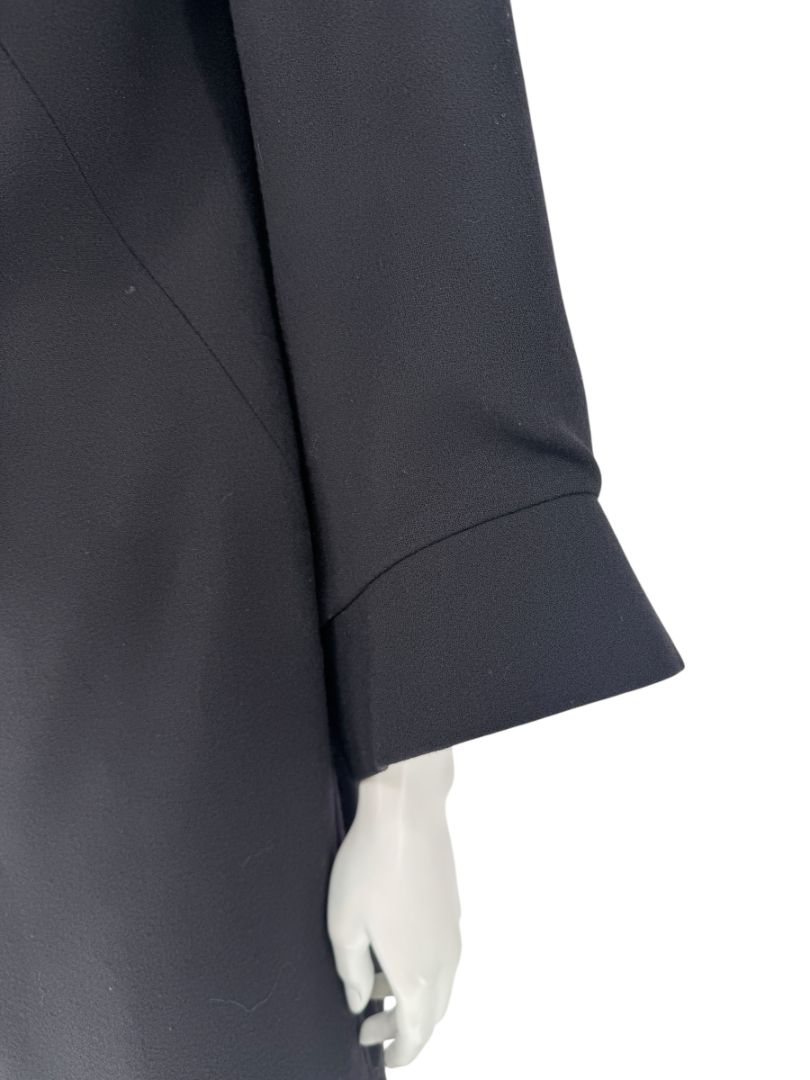 Pamella Roland Black Sculptural Shift Dress – Large