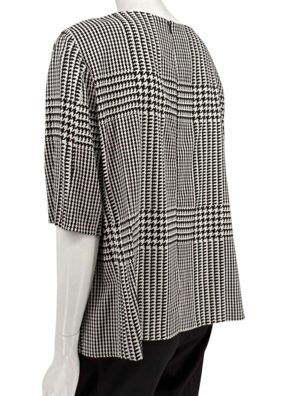 Escada Black & Ivory Houndstooth Knit Top – Size EU 44 (US 14)