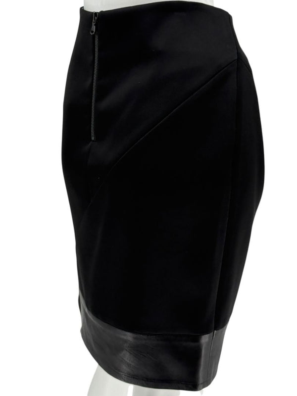 Pamella Roland Black Skirt with Leather Trim - Large