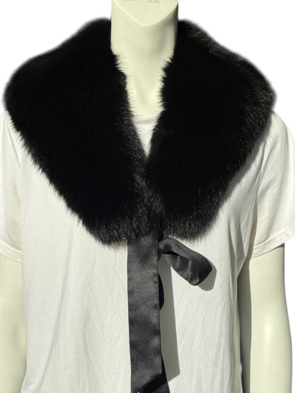 Dana Buchman Genuine Blue Fox Fur Collar – Pristine Condition