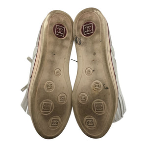 CHANEL Calfskin Fringe Golf/Tennis Sneakers in Ivory – Size 40