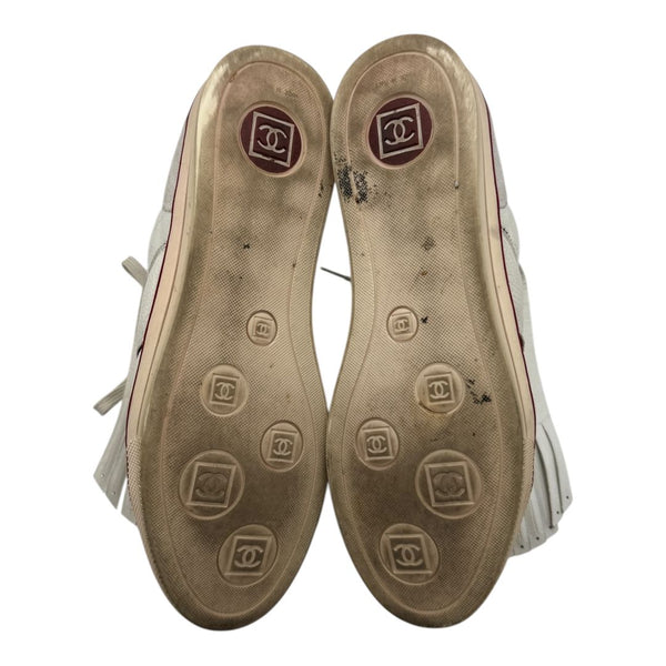 CHANEL Calfskin Fringe Golf/Tennis Sneakers in Ivory – Size 40