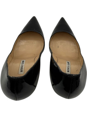Manolo Blahnik Black Patent Leather Classic Pumps – Size 39