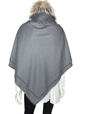 Agnona Grey Wool Shawl with Silver Fox Fur Collar – One Size