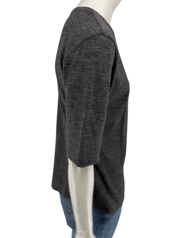 René Lezard Charcoal Gray V-Neck Knit Top – Large