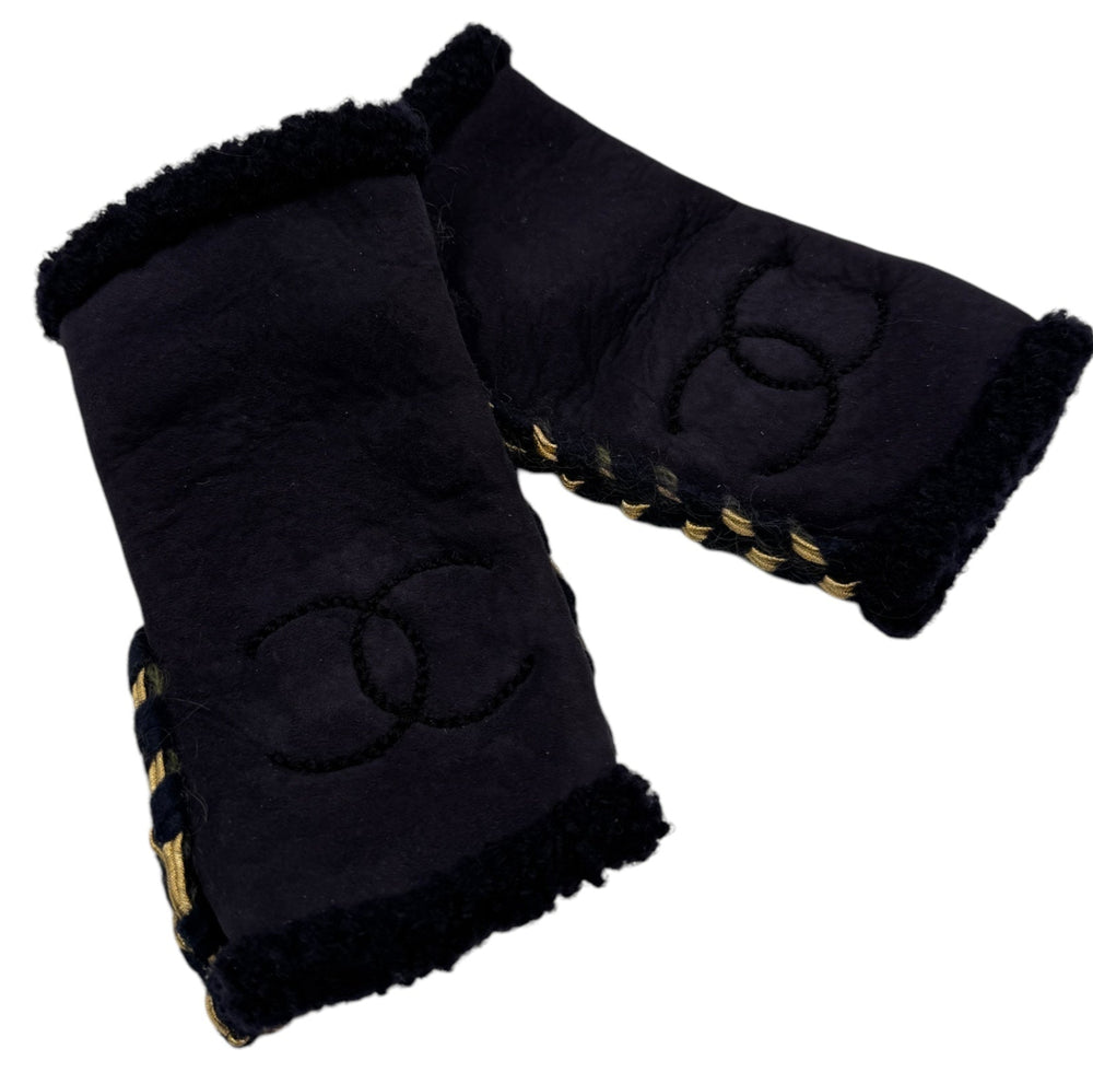 Chanel Lamb Cutoff Gloves- NWT