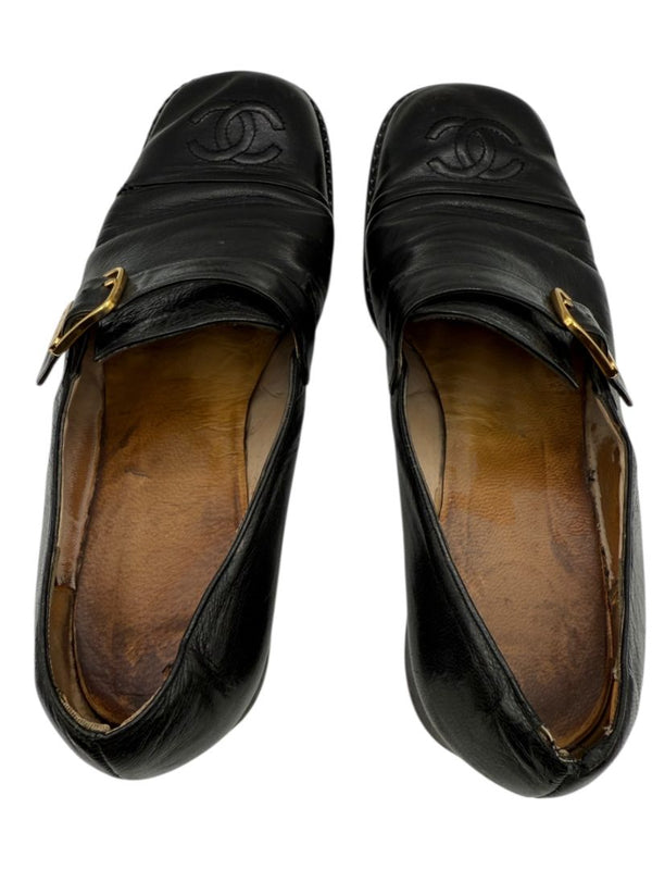 CHANEL CC Leather Buckle Shoes – Size 40 – Black