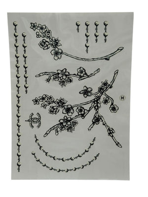 Chanel Les Trompe L’Oeil de Chanel Temporary Skin Art – Spring/Summer 2010
