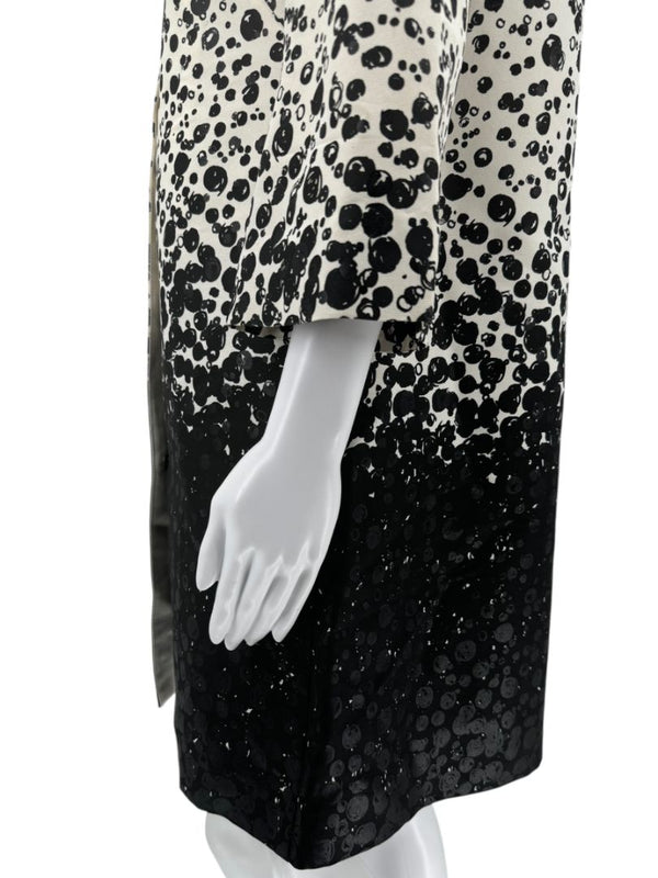 Pamella Roland Black & White Abstract Dot Jacquard Coat – Large