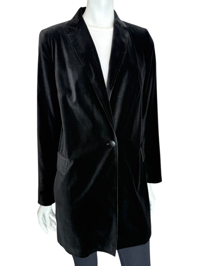 Akris Punto Black Velvet Single-Breasted Blazer – Size 10